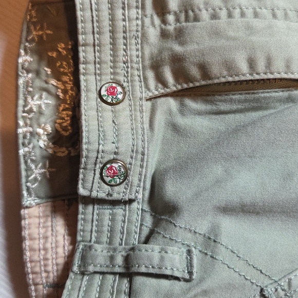 Y2K Candie's Sage Green Embroidered Detail PANTS. SZ 7. - Picture 5 of 6